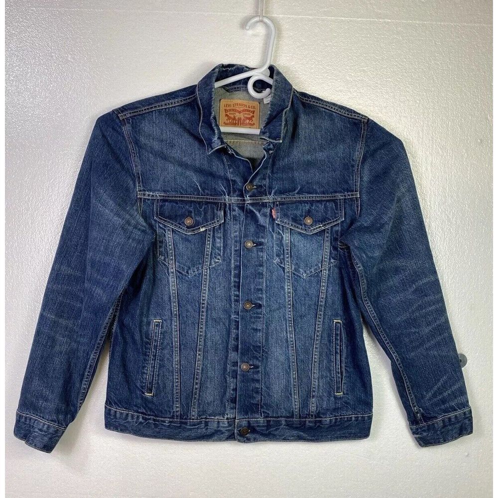 Levis Mens Jean Trucker Jacket XL Blue Denim Distressed Button up Work Western